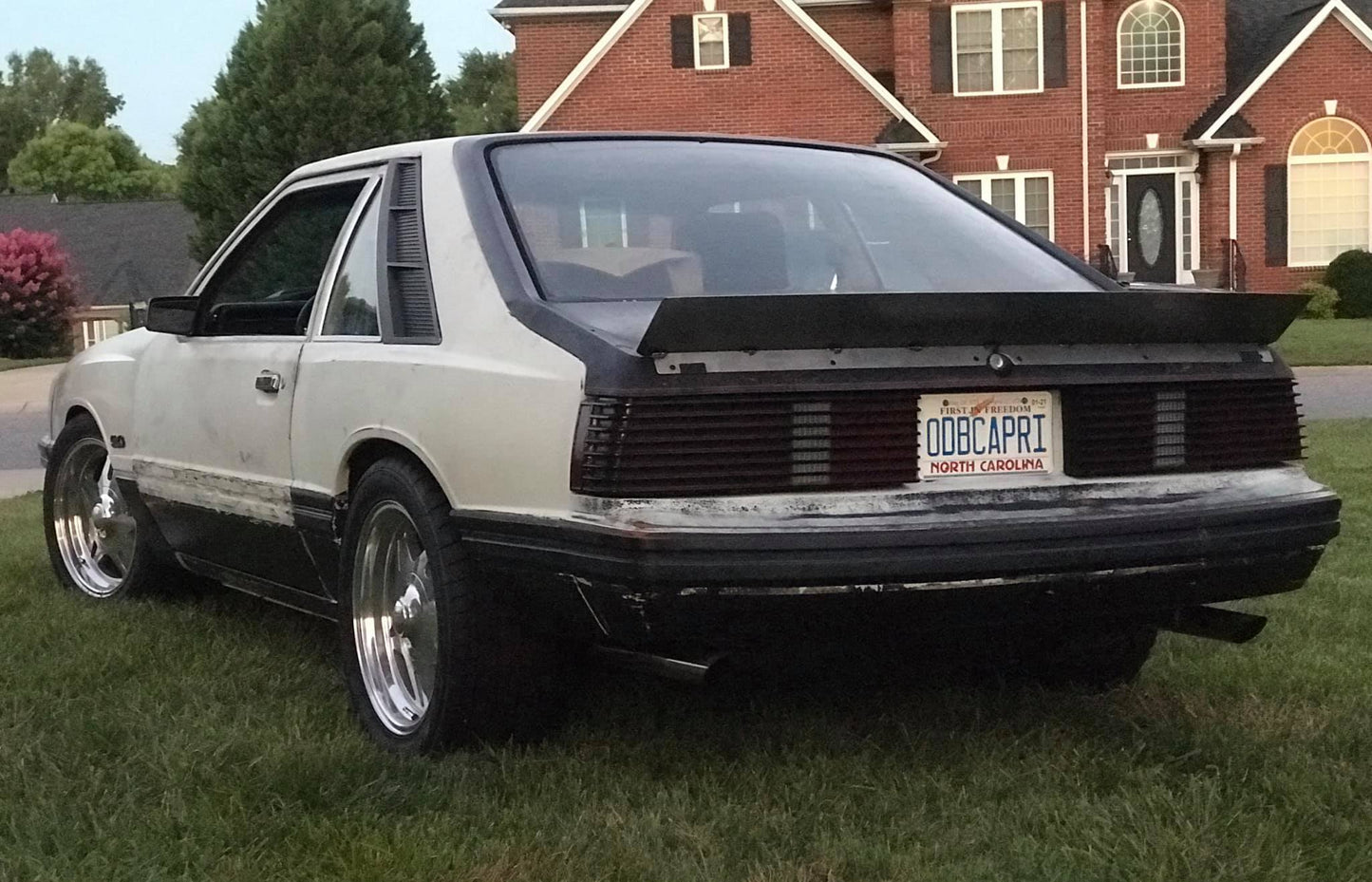 79-93 Mustang Hatchback Ducktail Spoiler (Beadless Version)