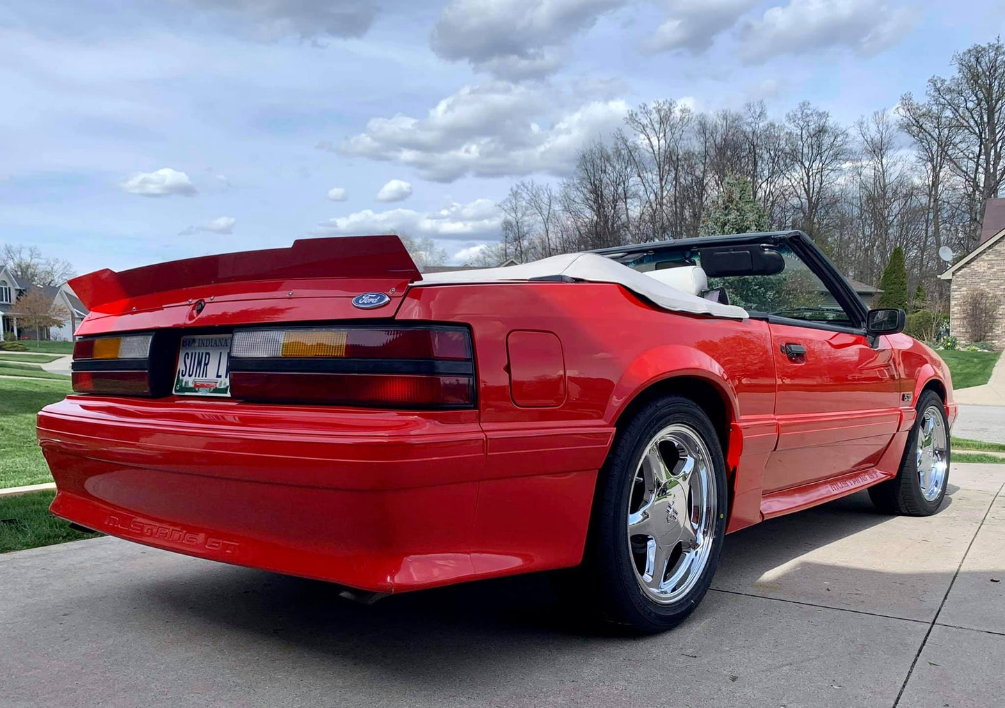 79-93 Mustang Coupe/Convertible Center Cut Ducktail Spoiler (Beadless Version)