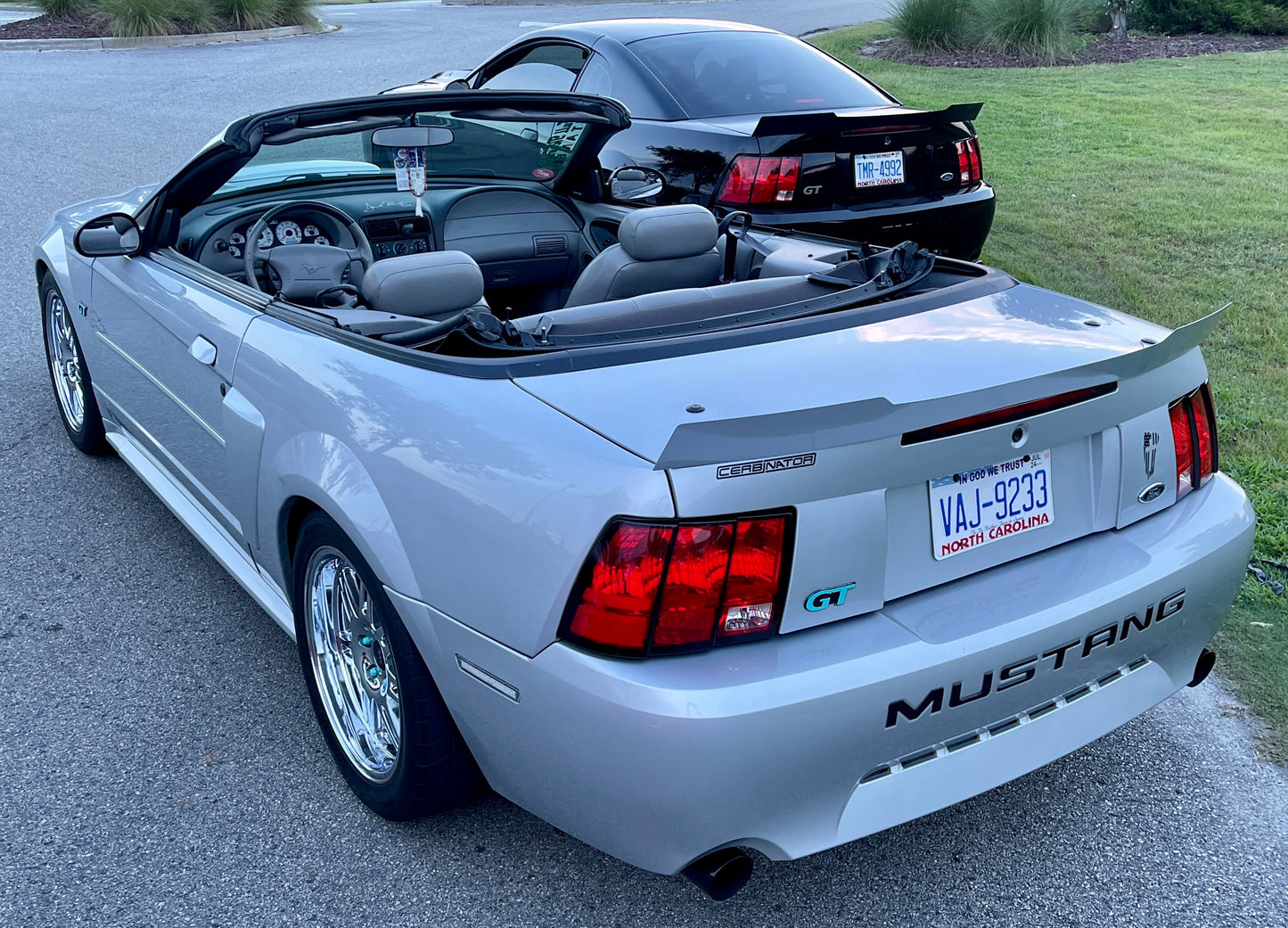1999-2004 Mustang Ducktail Spoiler (Beadless Version)