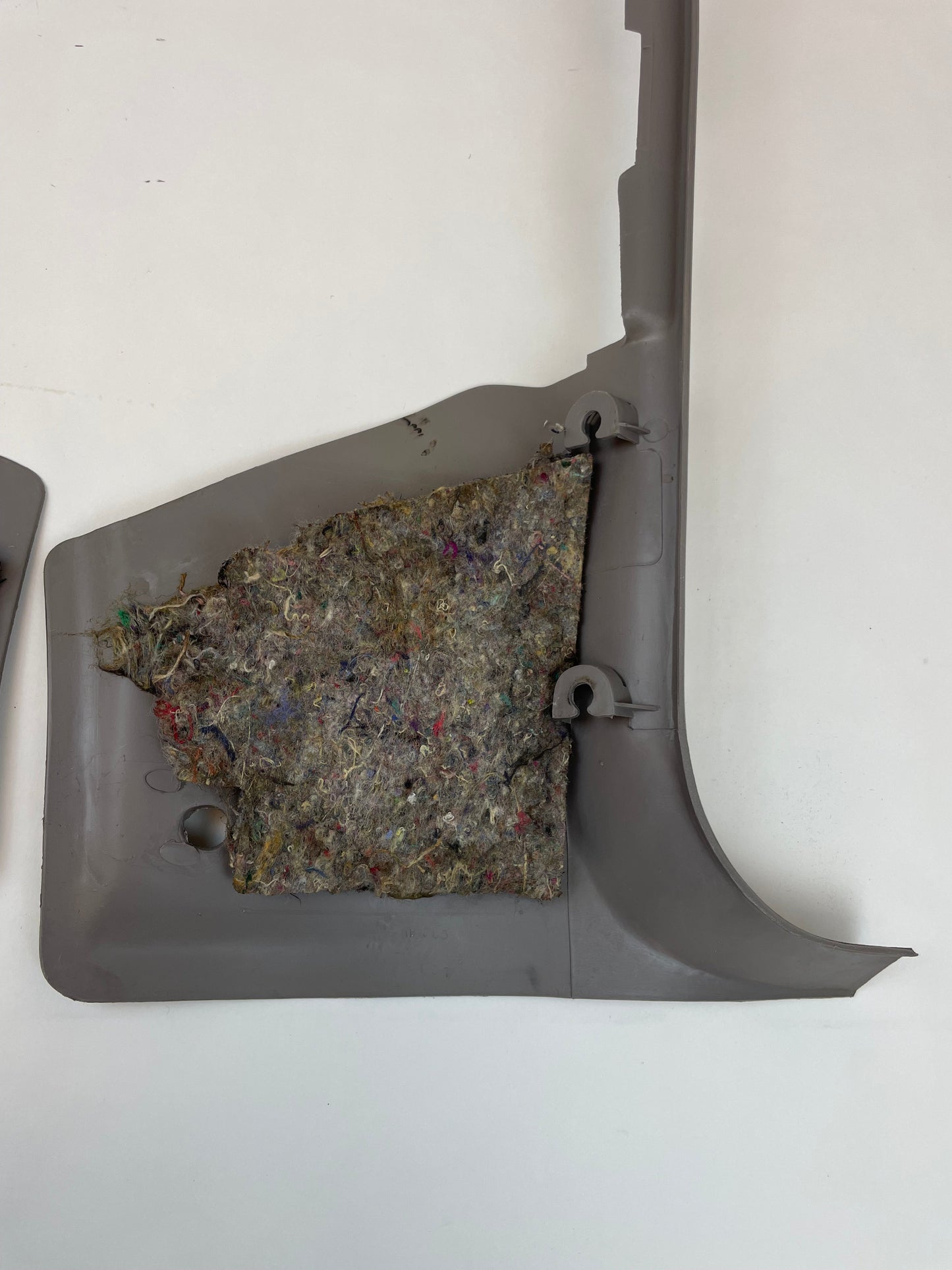 87-93 Ford Mustang Kick Panel Set (Titanium) OEM