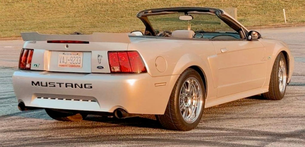 1999-2004 Mustang Ducktail Spoiler (Beadless Version)