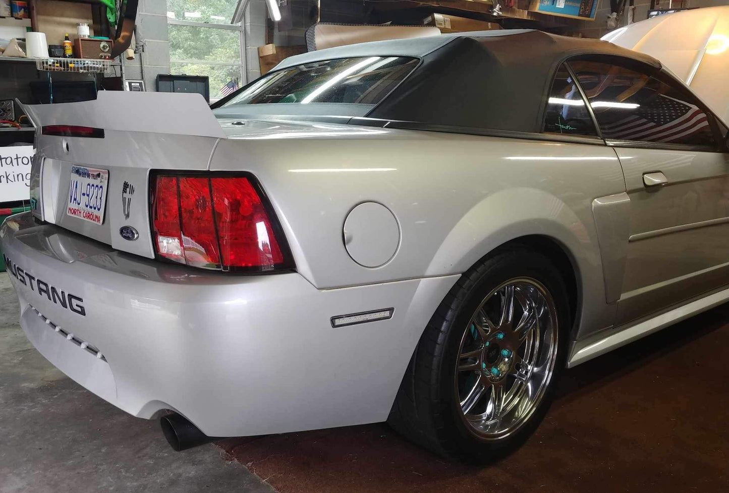 1999-2004 Mustang Ducktail Spoiler (Beadless Version)
